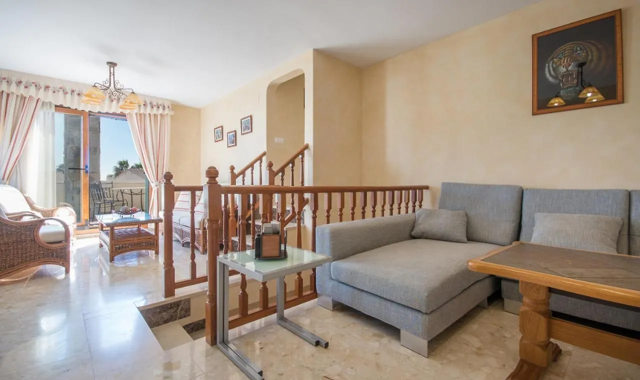 فيلا R15 Casa Marinada كالافيل إسبانيا
