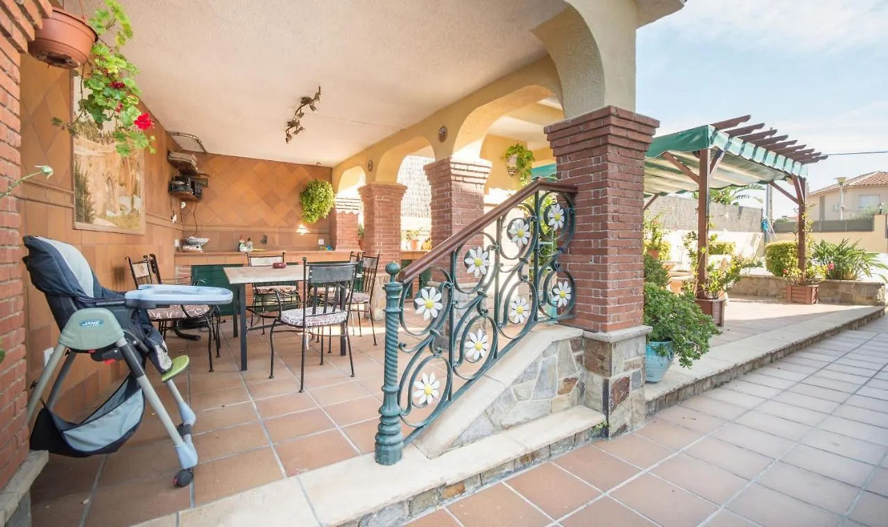 فيلا R15 Casa Marinada كالافيل