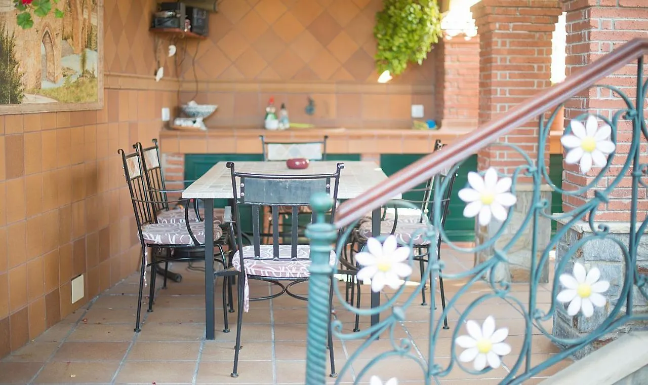 カラフェル R15 Casa Marinadaヴィラ 0*,  スペイン